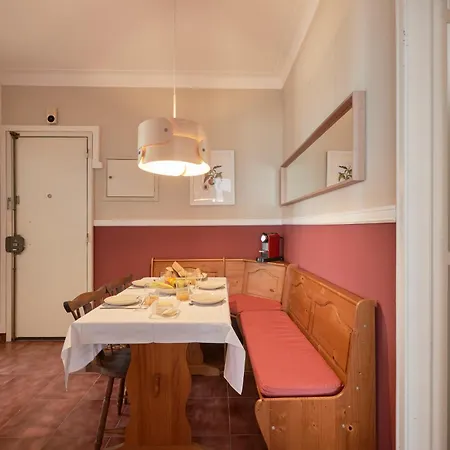 Apartmán Calm & Relaxing W/ Terrace In