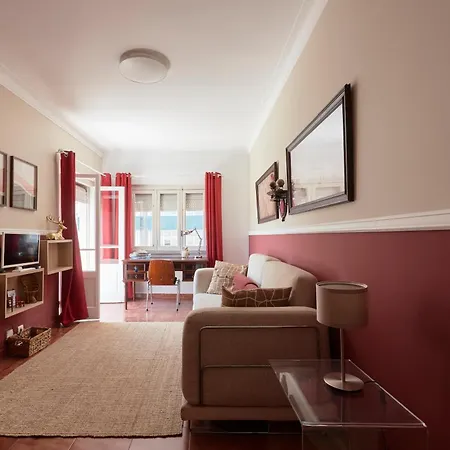 Calm & Relaxing W/ Terrace In Apartmán