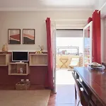 Calm & Relaxing W/ Terrace In Appartement *