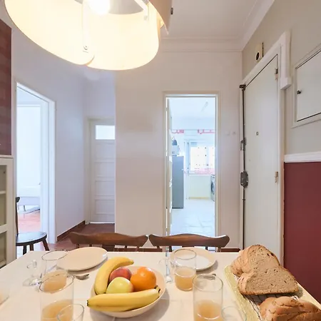 Apartment Calm & Relaxing W/ Terrace In *