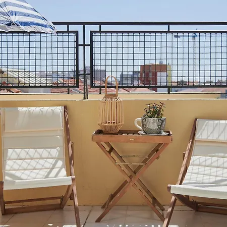 Calm & Relaxing W/ Terrace In Апартаменты *