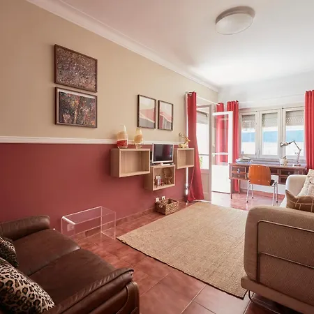 Apartment Calm & Relaxing W/ Terrace In